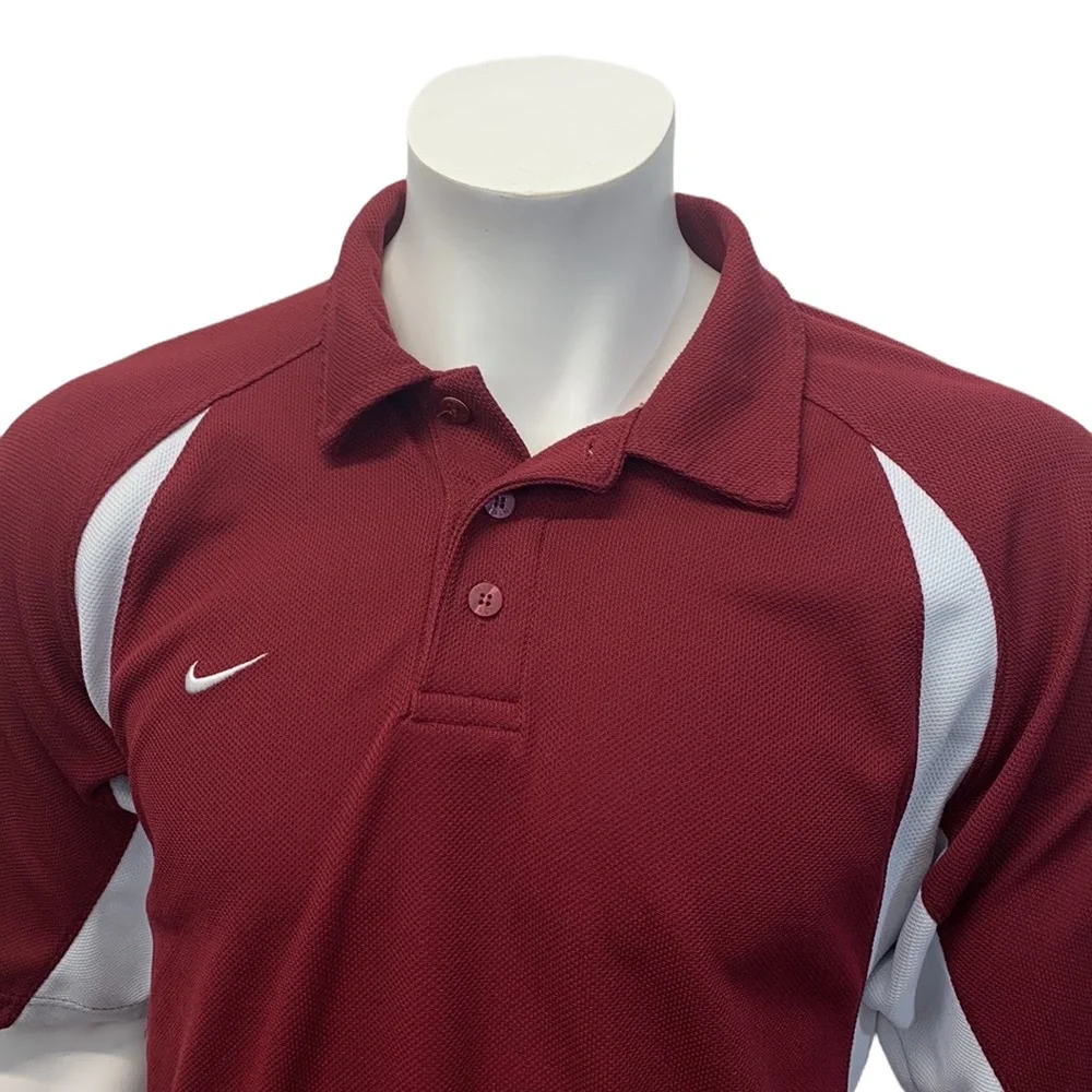 Vintage Nike Team Burgundy White Embroidered Logo Golf Polo Shirt Size Medium